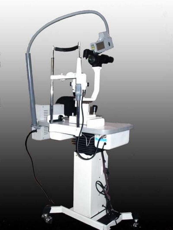 Лазерный офтальмохирургический аппарат на основе YAG лазера — АЛОФ мх-01 Оптимум.